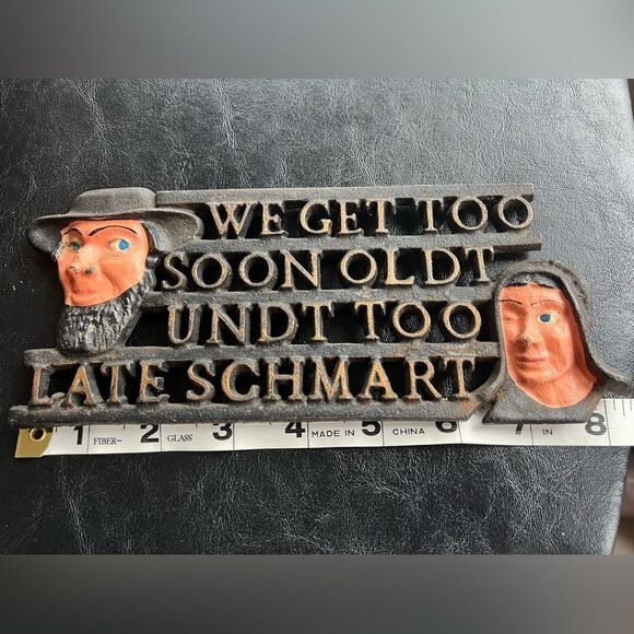 Cast Iron Wall Decor Trivet - Picture 4 of 5